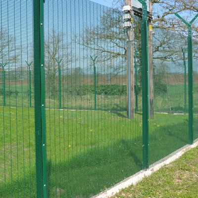 2.0m 2.3m 358 Anti Climb Fence PVC Sprayed 358 Fence Panels Green